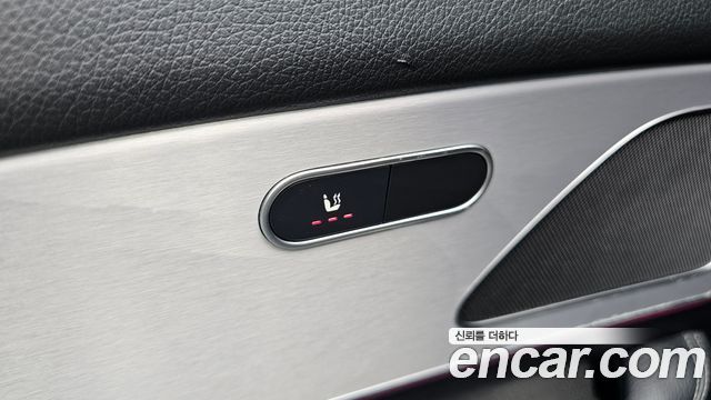 Mercedes-Benz GLE 2019 thumb 12
