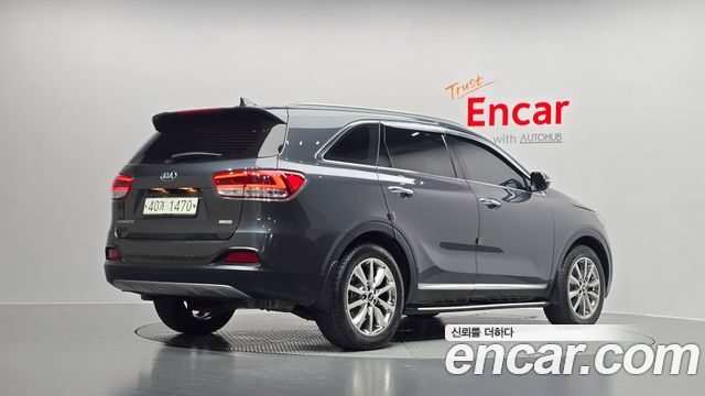 Kia Sorento 2017 thumb 3