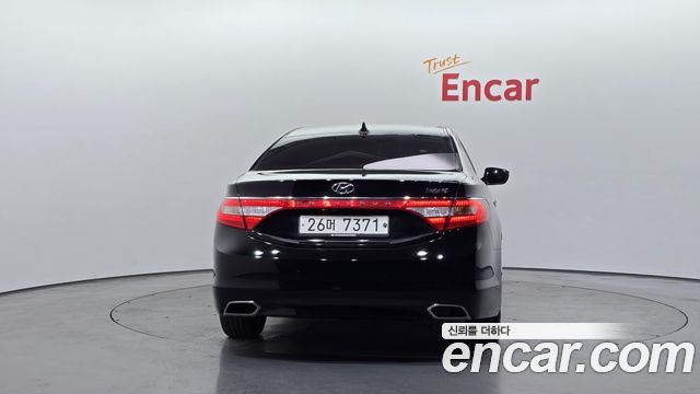 Hyundai Grandeur 2015 thumb 4