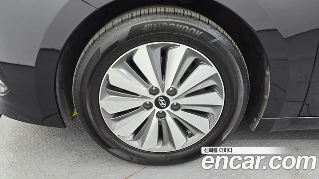 Hyundai Grandeur 2015 thumb 5