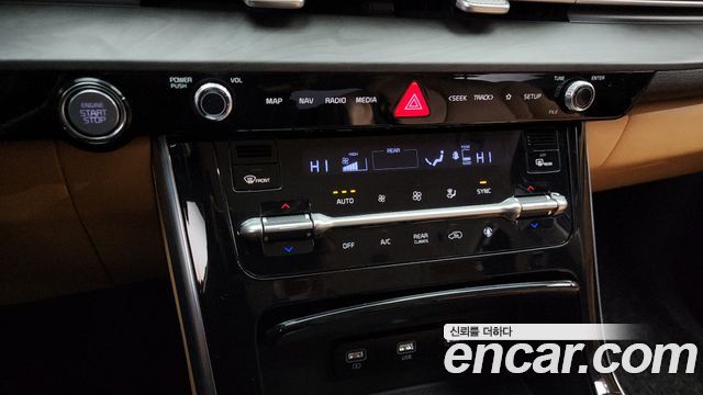 Kia Carnival 2020 thumb 11