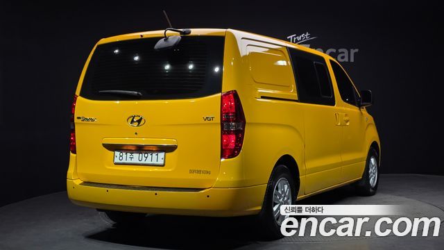Hyundai Starex 2019 thumb 3