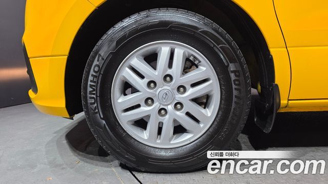 Hyundai Starex 2019 thumb 6