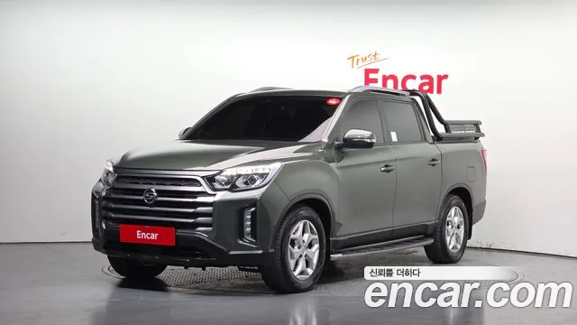 SsangYong Rexton 2023 thumb 2