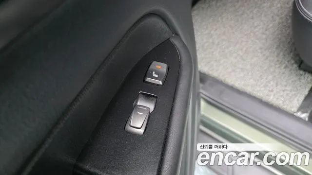 SsangYong Rexton 2023 thumb 12