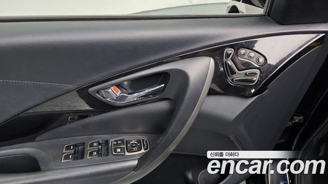 Hyundai Grandeur 2014 thumb 12