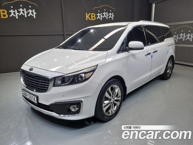 Kia Carnival 2015 thumb 2