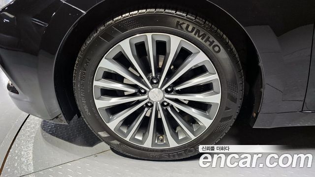 Hyundai Grandeur 2013 thumb 5