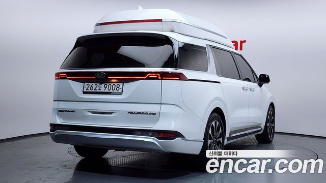 Kia Carnival 2021 thumb 3