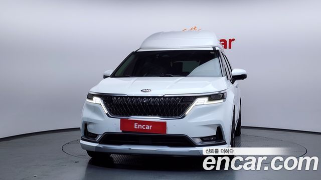 Kia Carnival 2021 thumb 4