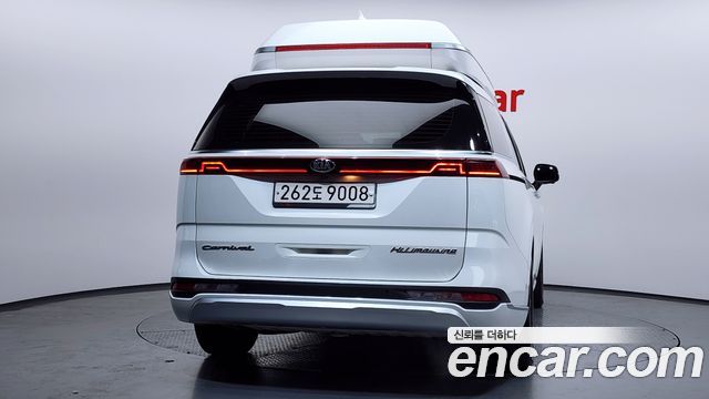 Kia Carnival 2021 thumb 5
