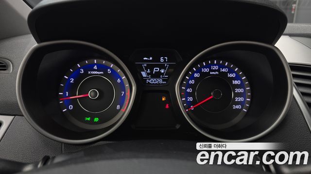 Hyundai Avante 2015 thumb 9