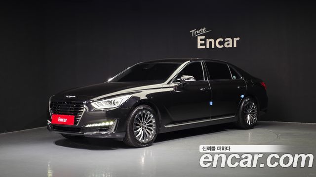 Genesis G90 2018 thumb 2