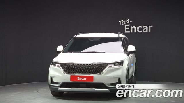 Kia Carnival 2022 thumb 4