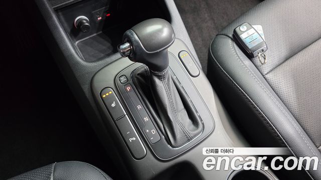 Kia K3 2013 thumb 10