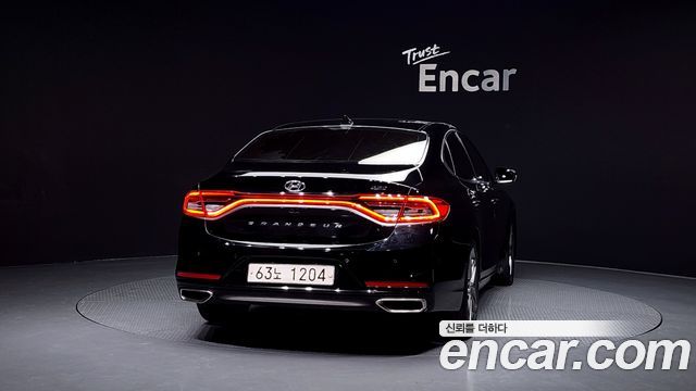 Hyundai Grandeur 2017 thumb 5