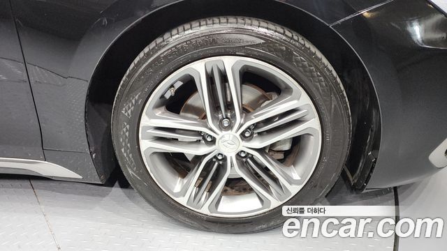 Hyundai Grandeur 2017 thumb 6