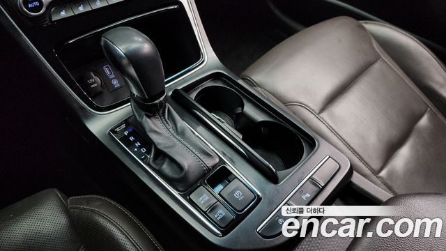 Hyundai Grandeur 2017 thumb 10