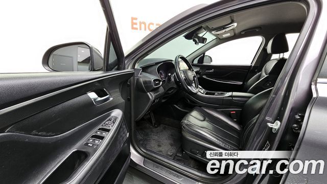 Hyundai Santa Fe 2020 thumb 10