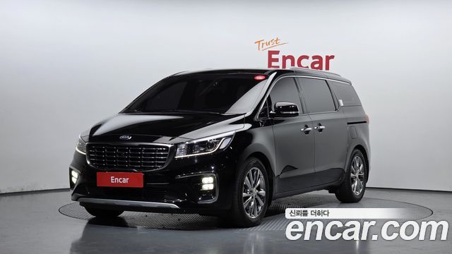 Kia Carnival 2019 thumb 2