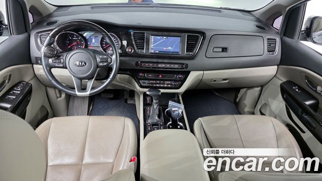 Kia Carnival 2019 thumb 7