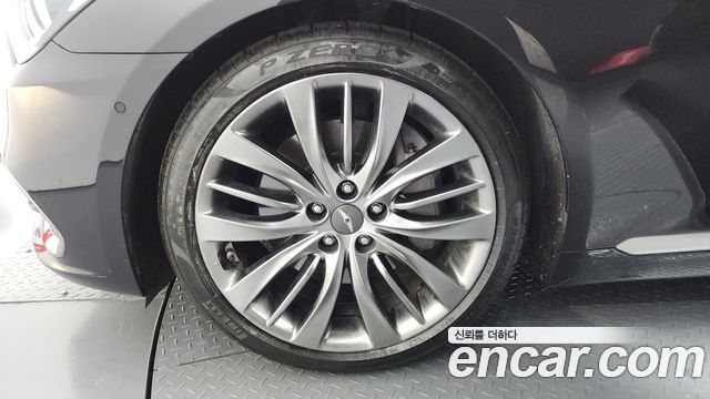Hyundai Genesis 2015 thumb 6