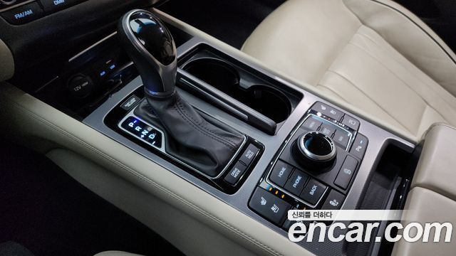 Hyundai Genesis 2015 thumb 10
