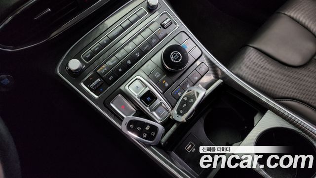 Hyundai Santa Fe 2021 thumb 10