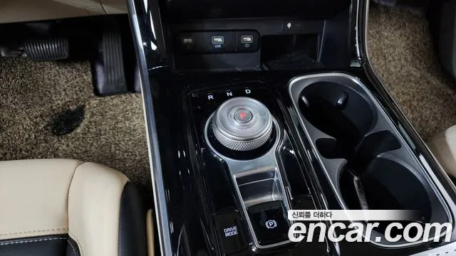 Kia Carnival 2020 thumb 10