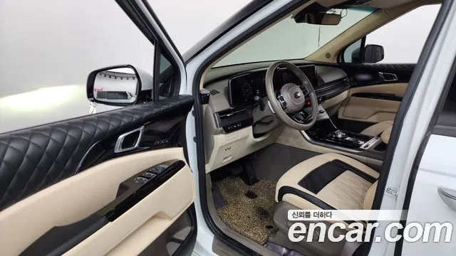 Kia Carnival 2020 thumb 11