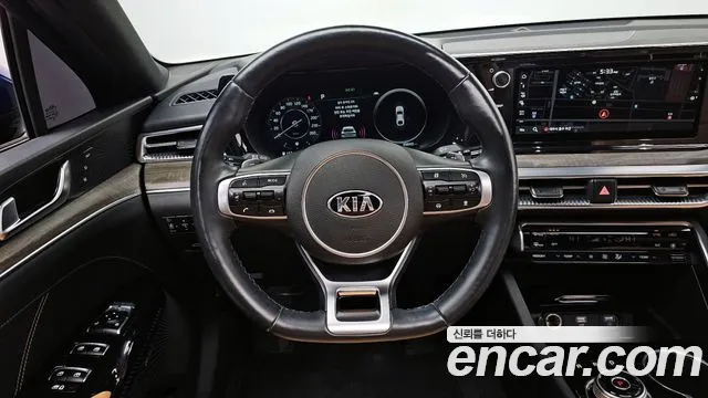 Kia K5 2020 thumb 3