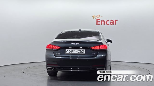 Genesis G80 2019 thumb 5