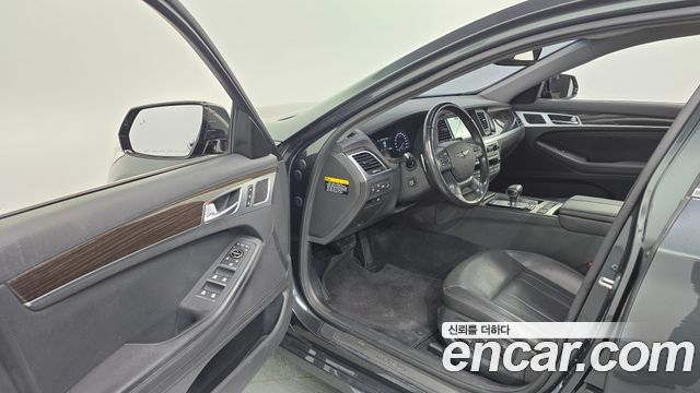 Genesis G80 2019 thumb 11