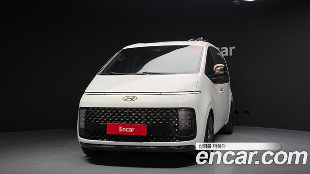 Hyundai Staria 2022 thumb 4