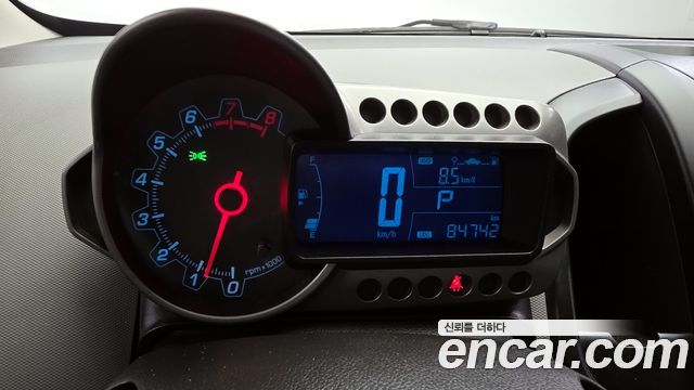 Chevrolet Aveo 2013 thumb 8