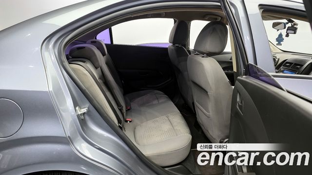 Chevrolet Aveo 2013 thumb 11