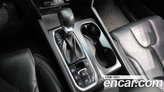 Hyundai Santa Fe 2019 thumb 10