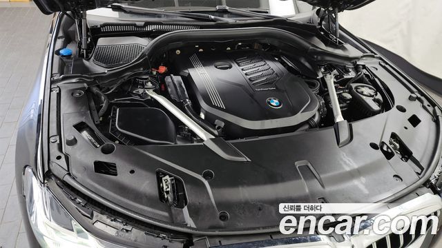 BMW 3 серии GT 2023 thumb 7