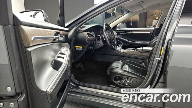 Genesis G90 2019 thumb 10