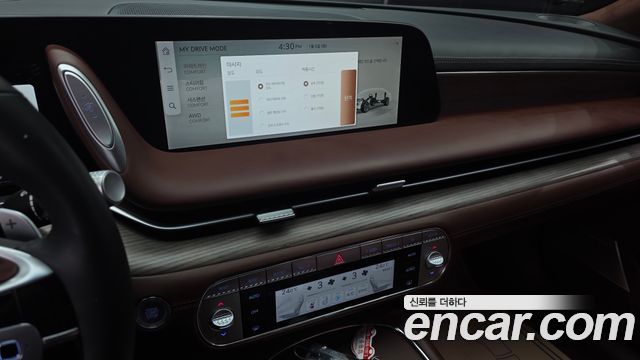 Genesis G90 2022 thumb 12