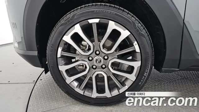 SsangYong Torres 2023 thumb 6