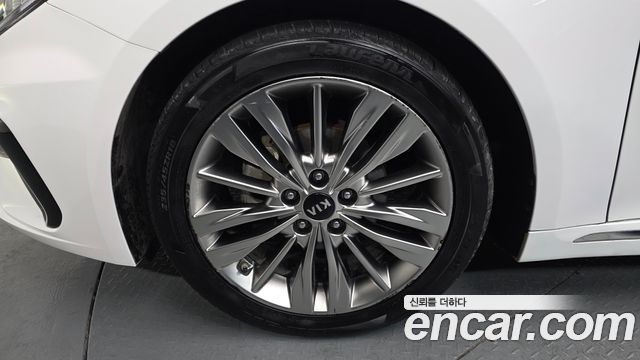 Kia K5 2018 thumb 12