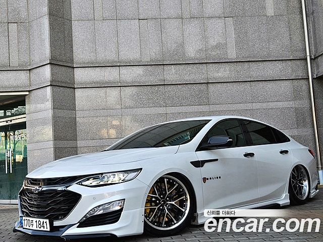 Chevrolet Malibu 2022 thumb 2