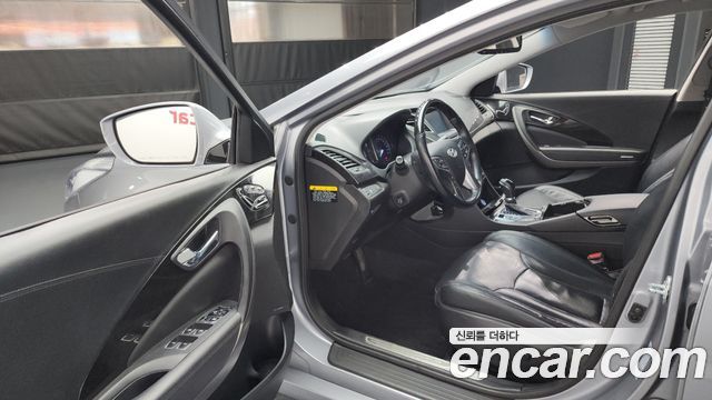 Hyundai Grandeur 2015 thumb 11