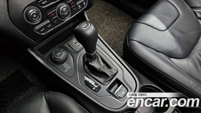 Jeep Cherokee 2019 thumb 10