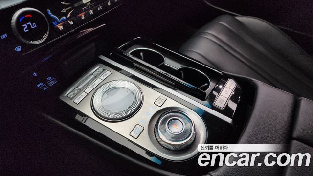 Genesis G80 2022 thumb 10