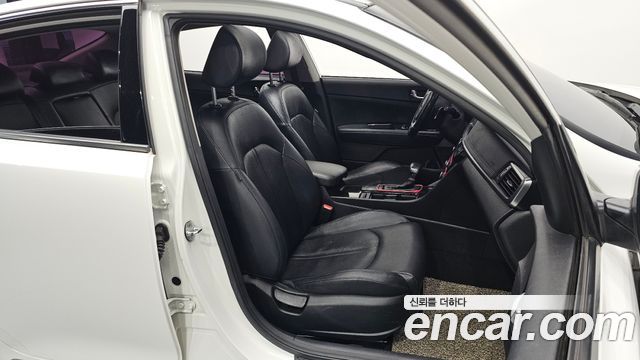 Kia K5 2015 thumb 10