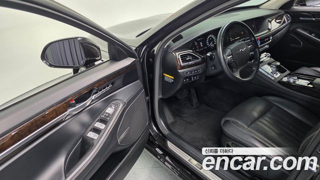 Genesis G90 2019 thumb 12