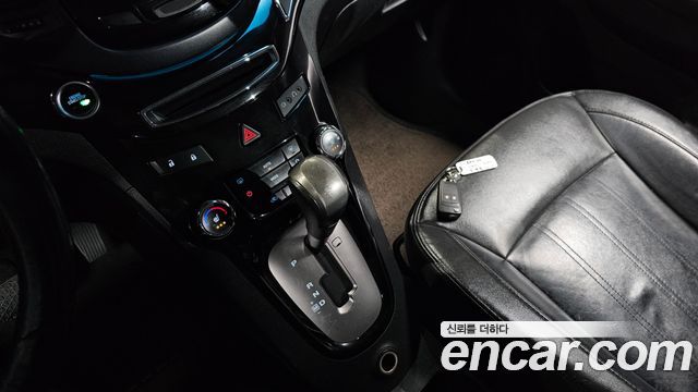 Chevrolet Orlando 2012 thumb 9