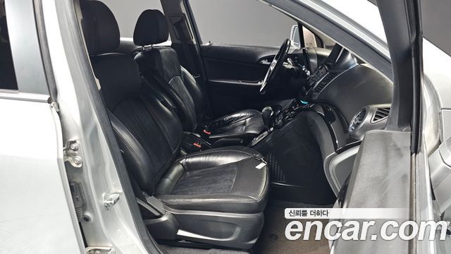 Chevrolet Orlando 2012 thumb 12